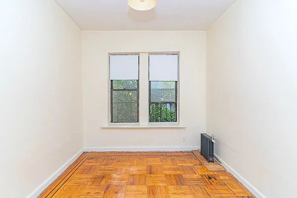 Rented by Charney Real Estate LLC | media 6