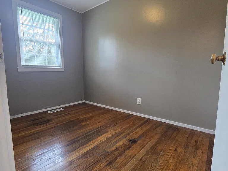 298 S Benedict Ave #2 — Photo 9