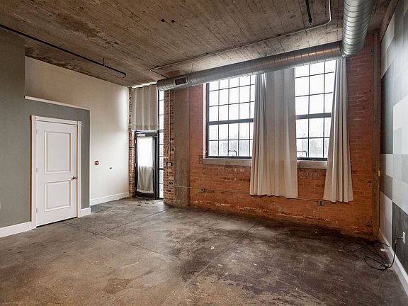 5766Trumbull-104