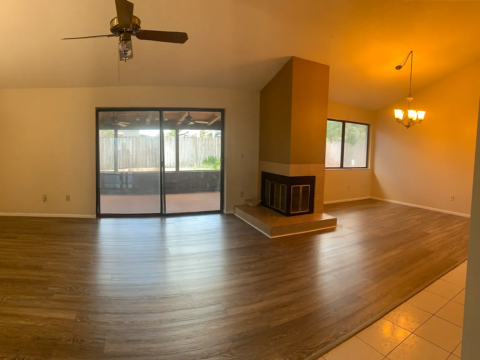 3 bed, 1800 sqft, $2,550 — Photo 2