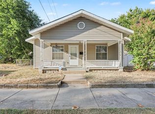 318 W Ridgewood St, Shawnee, OK 74801