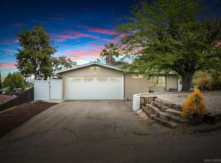 8531 Massery Ln, Santee, CA 92071