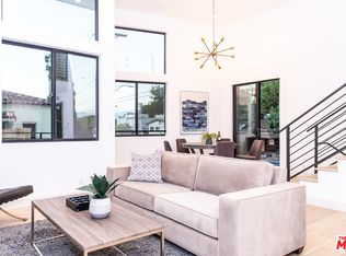 2400 W Glendale Ct, Los Angeles, CA 90039