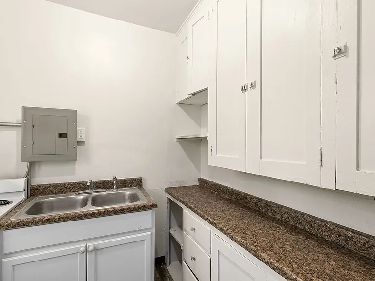 St Key Apartments — Photo 12