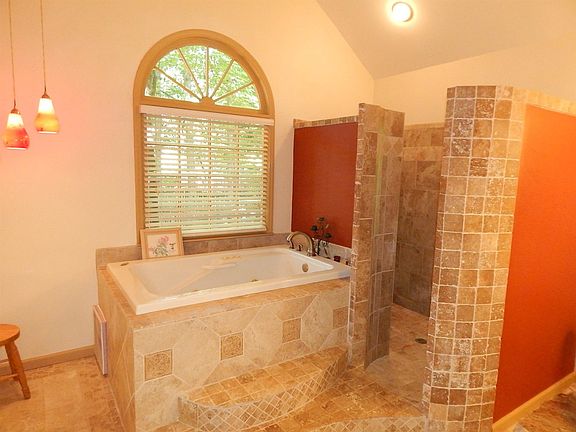 4th image of 4171 S Arbor Cir