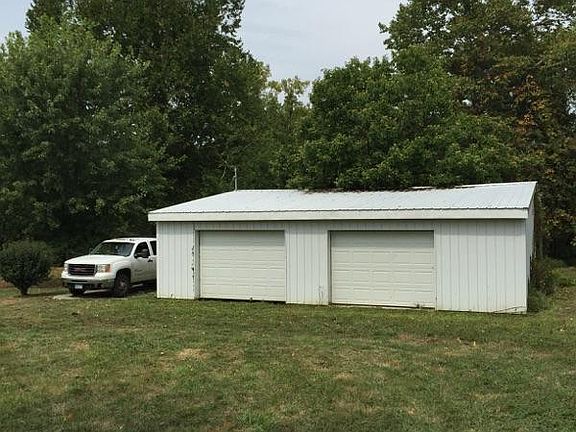4th image of 3541 Darlington Dr