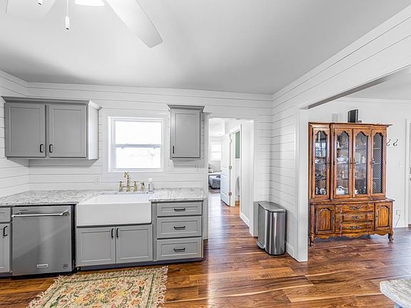 5th image of 1505 S Ingalls Rd