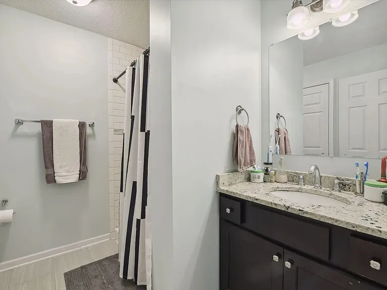 3317 Bryant Ave S #2 — Photo 18