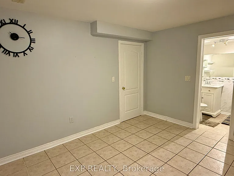 112 Homestead Rd #LOWER — Photo 8