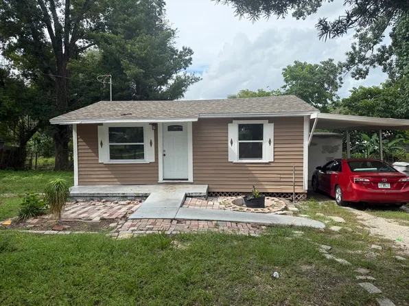 237 E 8th St, Apopka, FL 32703