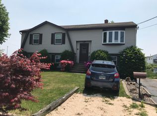 6 Park St, West Haven, CT 06516