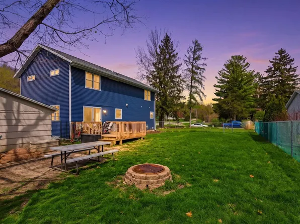 2914 Brewery Rd, Cross Plains, WI 53528
