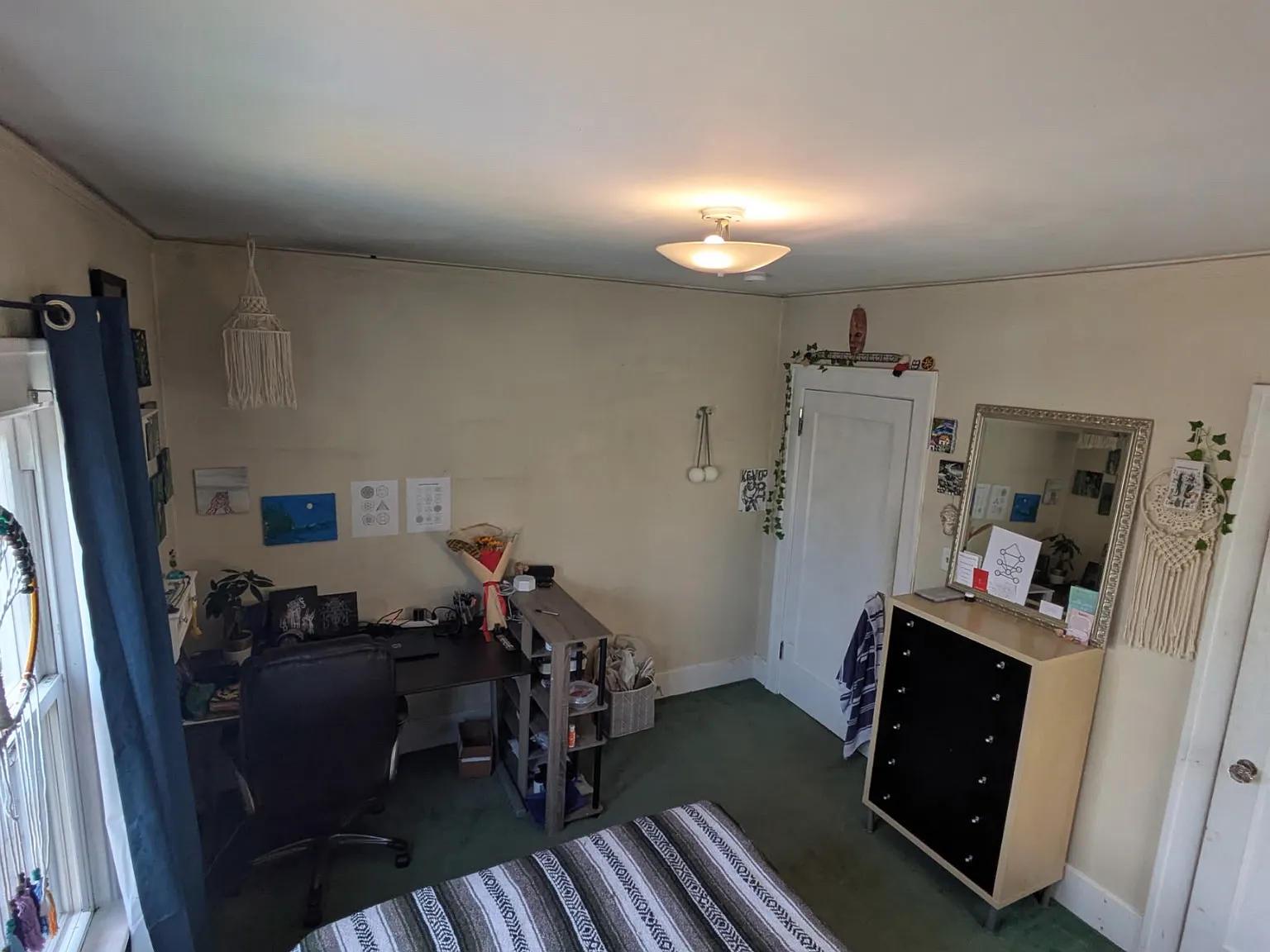 1 bed, 1.5 bath, 2800 sqft, $905 — Photo 3