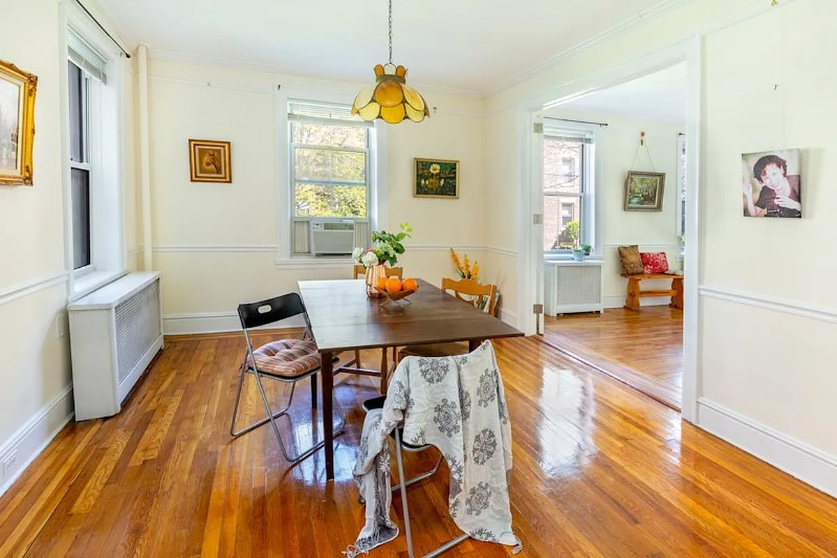 35-31 78th St Unit 3  