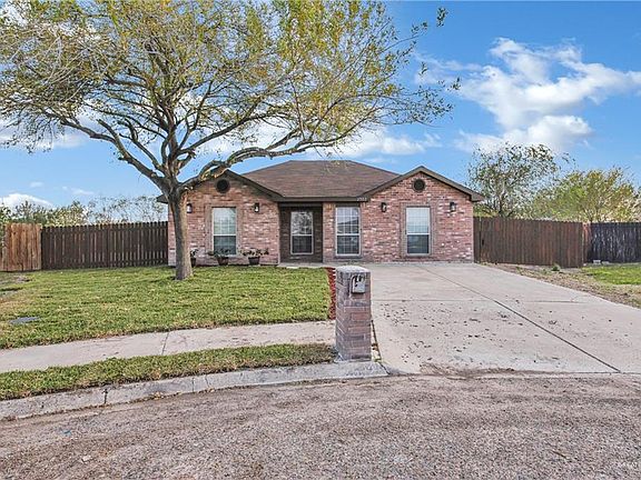 2nd image of 2502 Deidre Cir