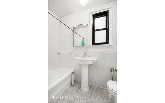 Sold by Douglas Elliman | media 8