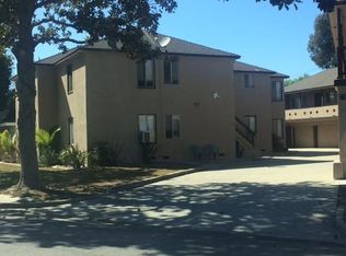 5359 E Greenmeadow Rd, Long Beach, CA 90808