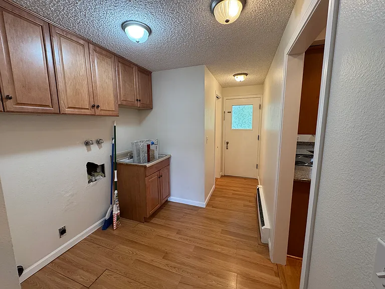 10647 Sand Point Way NE — Photo 9