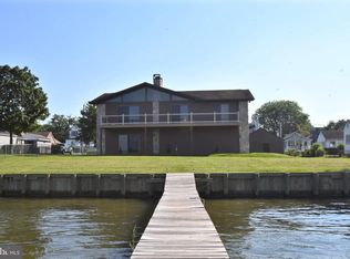 7348 Greenbank Rd, Middle River, MD 21220