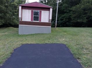 207 Revolution Dr, Bunker Hill, WV 25413