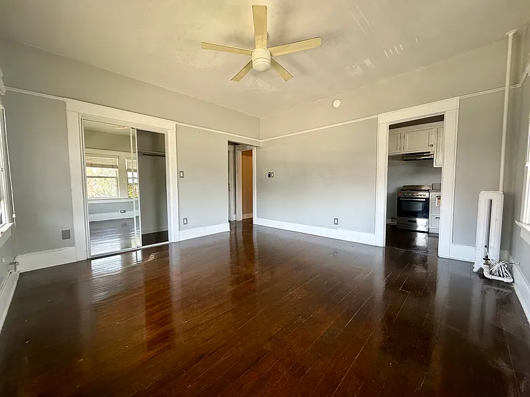 445 E 3rd St #201 — Photo 5