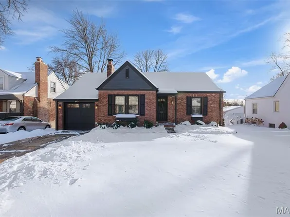 1012 Nolan Dr, Saint Louis, MO 63122