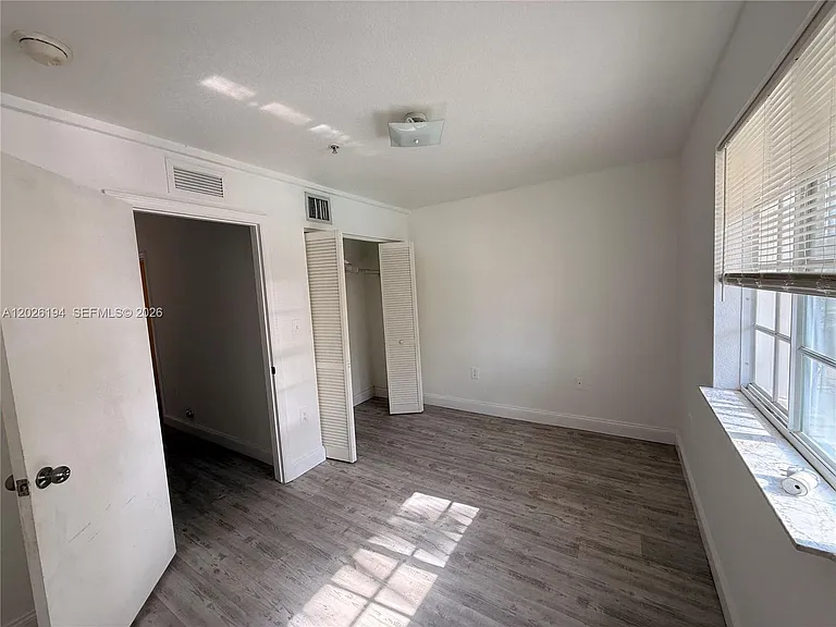2028 NE 167th St #3-152 — Photo 5