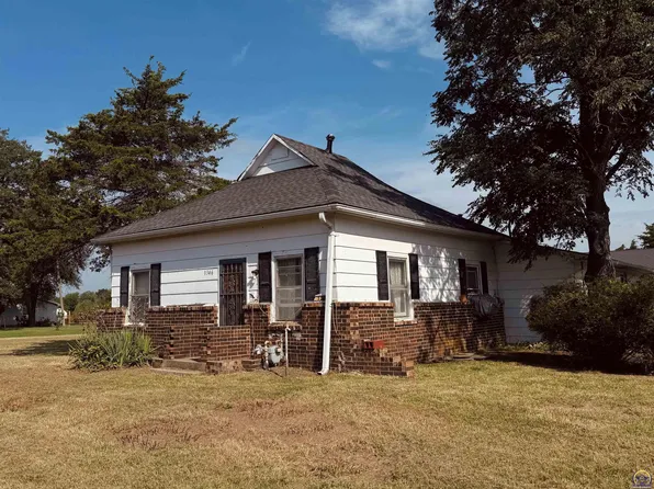 1346 E Laing St, Osage City, KS 66523