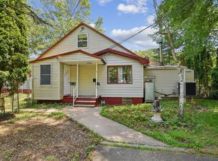 7 Cole Ave, Montville, NJ 07045