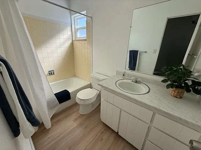 2990 Glenwood Dr #11 — Photo 11