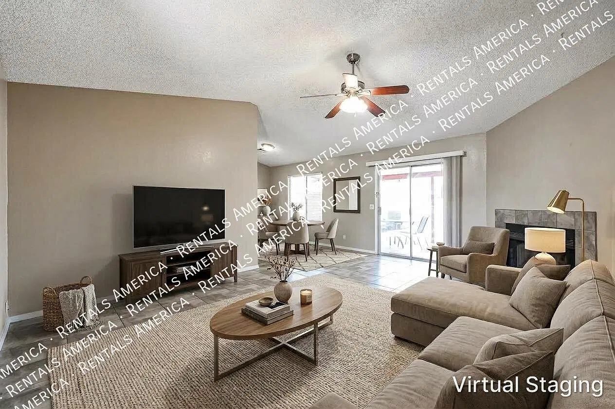 Charming 2 Bd/2 Ba Home With Garage & Fireplace! — Photo 1