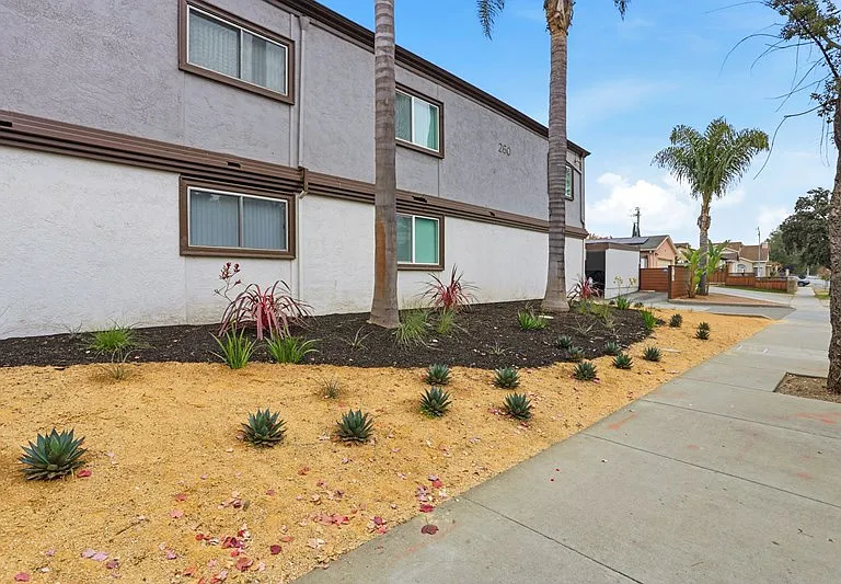 Capitol Ave Apartments — Photo 20