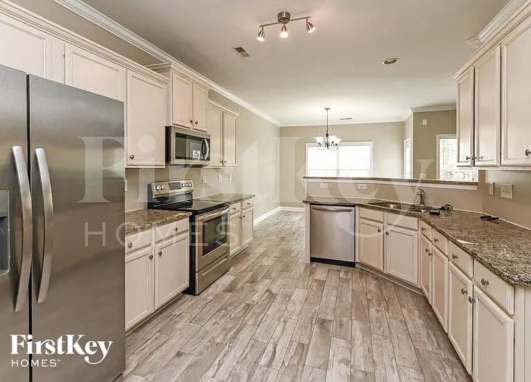 9424 Pepperidge Ave NW — Photo 5