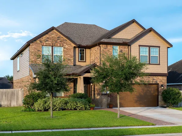 8919 Japonica Dr, Rosenberg, TX 77469
