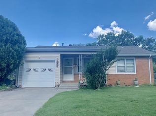 300 Stearns Ave, Haysville, KS 67060