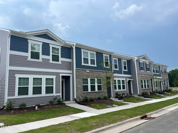 3010 Fulong Dr, Durham, NC 27704