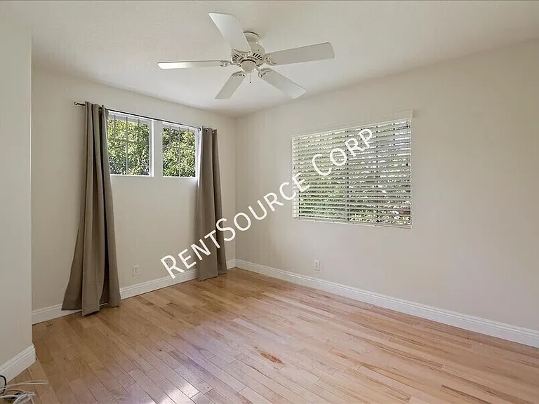 22900 Cheyenne Dr — Photo 10