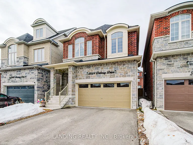 2084 Duberry Dr — Photo 3