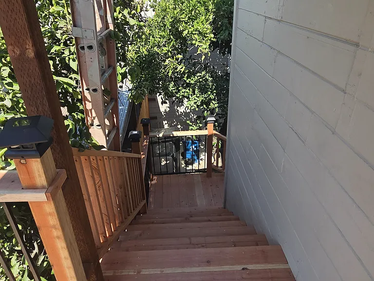 2209 D St — Photo 8