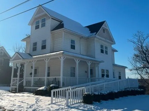 232 Pearson St, New Castle, PA 16101