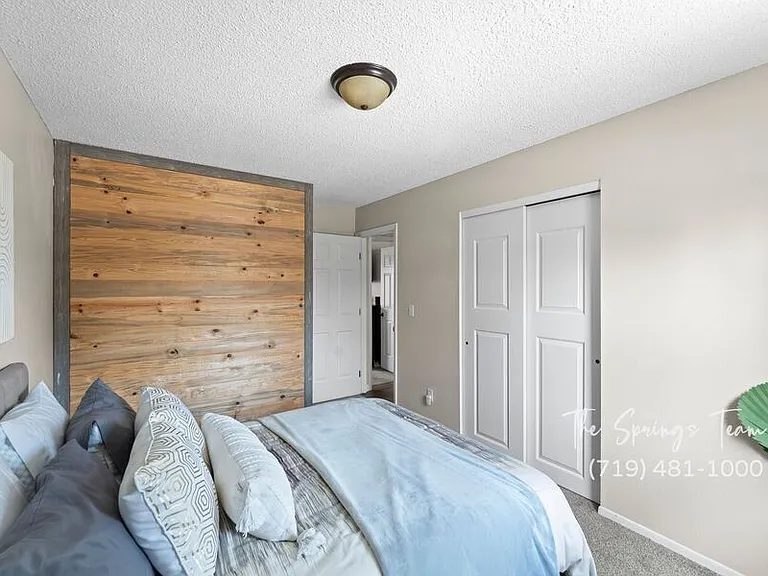 1730 Hathaway Dr — Photo 30