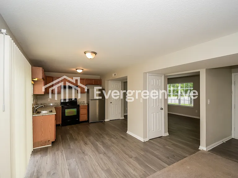 11603 Hornickel Cir — Photo 6