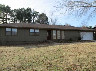 2561 E Elaine Ave, Fayetteville, AR 72703