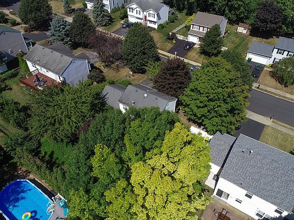 3rd image of 3124 Florian Ave