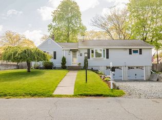 70 Ricard St, Seekonk, MA 02771