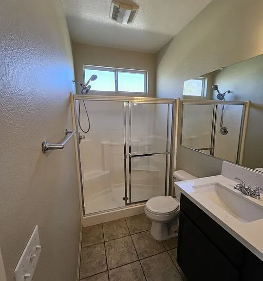 Summit Dr — Photo 9