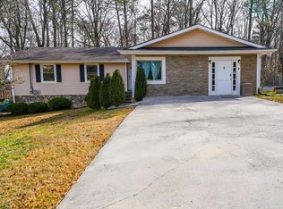 8011 Starr Dr SE, Dalton, GA 30721