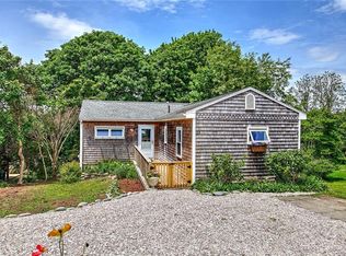 33 W Main Rd, Little Compton, RI 02837