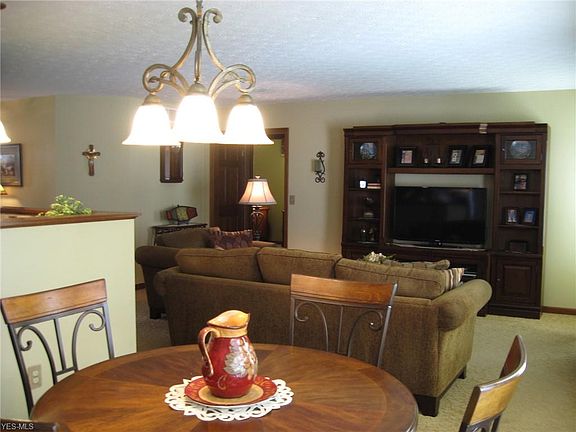5th image of 1271 Gold Crest Dr