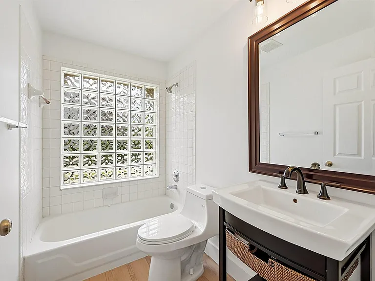 7618 Pinewalk Dr S #132 — Photo 18